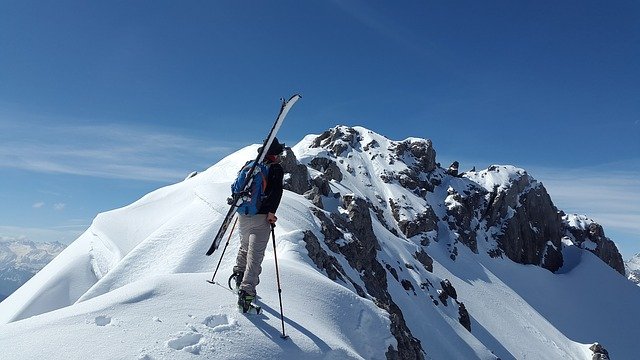 Turystyka górska i narciarstwo